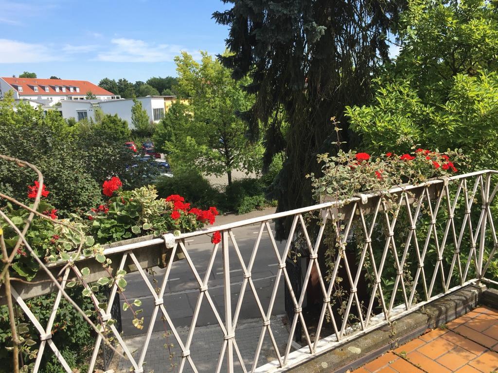 Hotel B&B Bredl In Der Villa Ballestrem Straubing Exterior photo